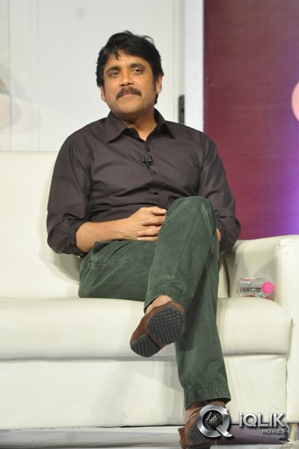 Nagarjuna-Meets-Docomo-Manam-Contest-Winners